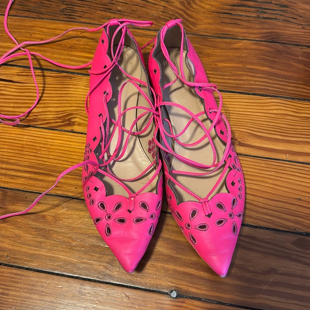 J crew leather lace up eyelet flats neon pink 5.5